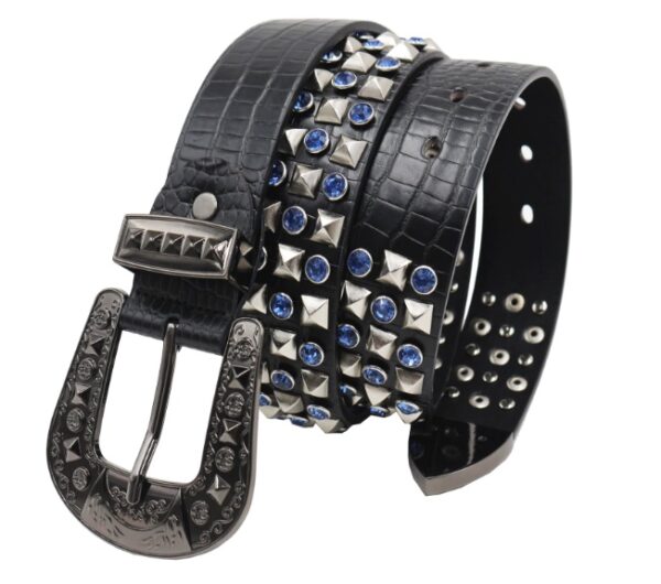 Y2K Gothic Punk Skull Studded Belt – Vintage Western Rhinestone Buckle Leather Belt with Cross & Fleur-de-Lis Metal Accents