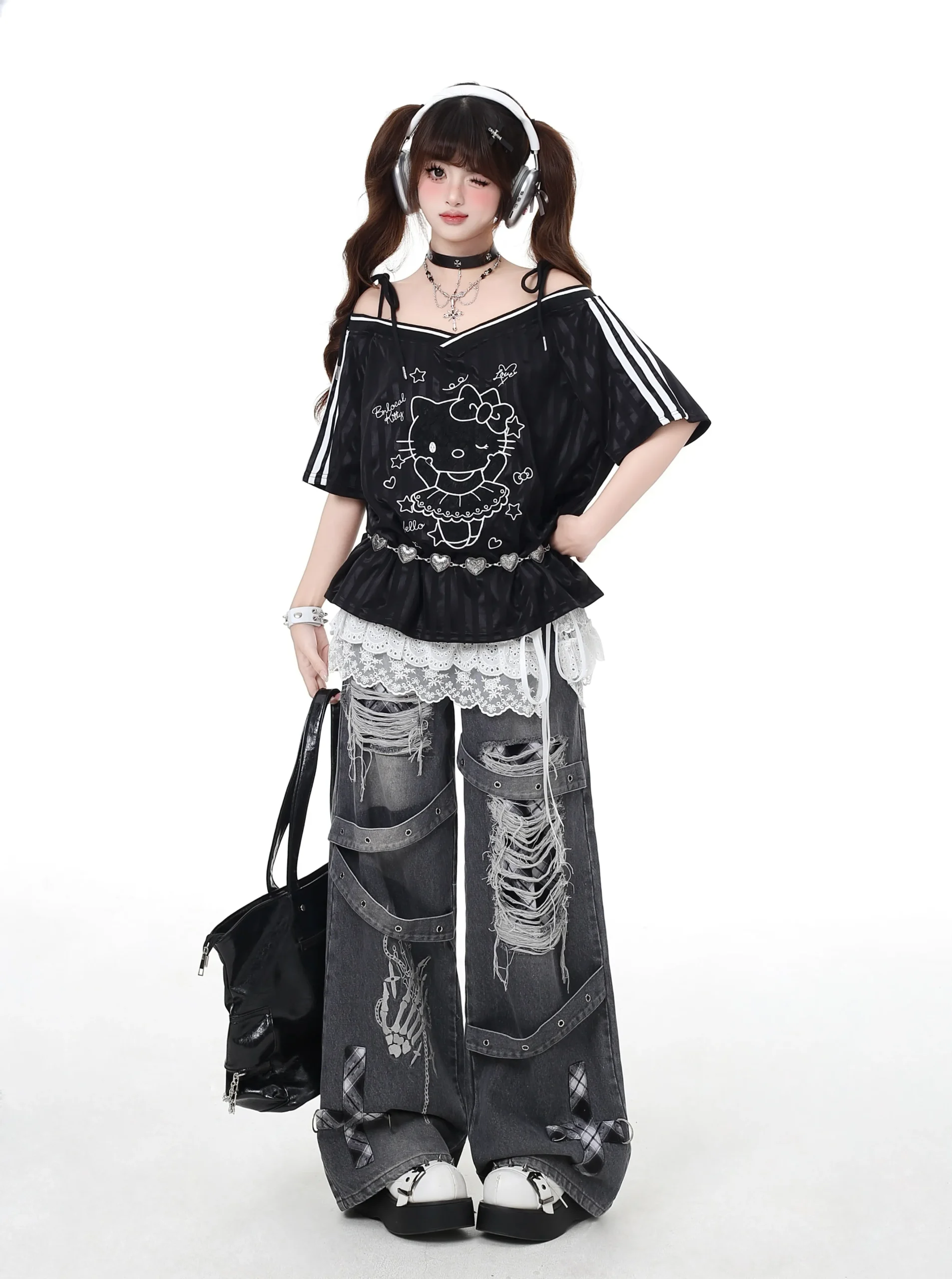 Crazygirl Punk Distressed Ripped Wide-Leg Jeans – Vintage Washed Gothic Graphic Denim Pants with Buckle Straps