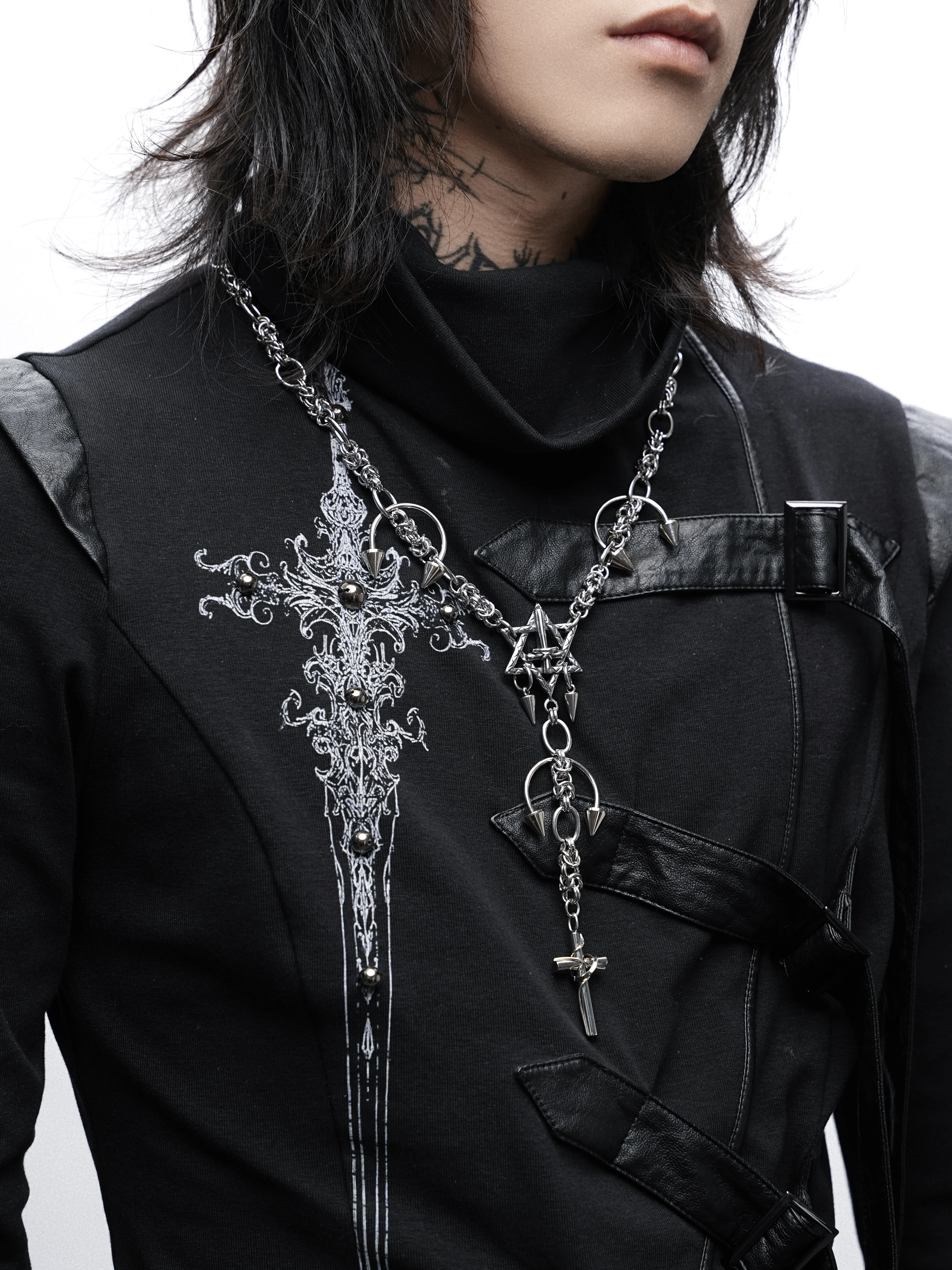 LOVEISWAR【Forbidden Thorns】Original Gothic Dark Punk Style Heavy-Duty Handmade High-Quality Cross Necklace