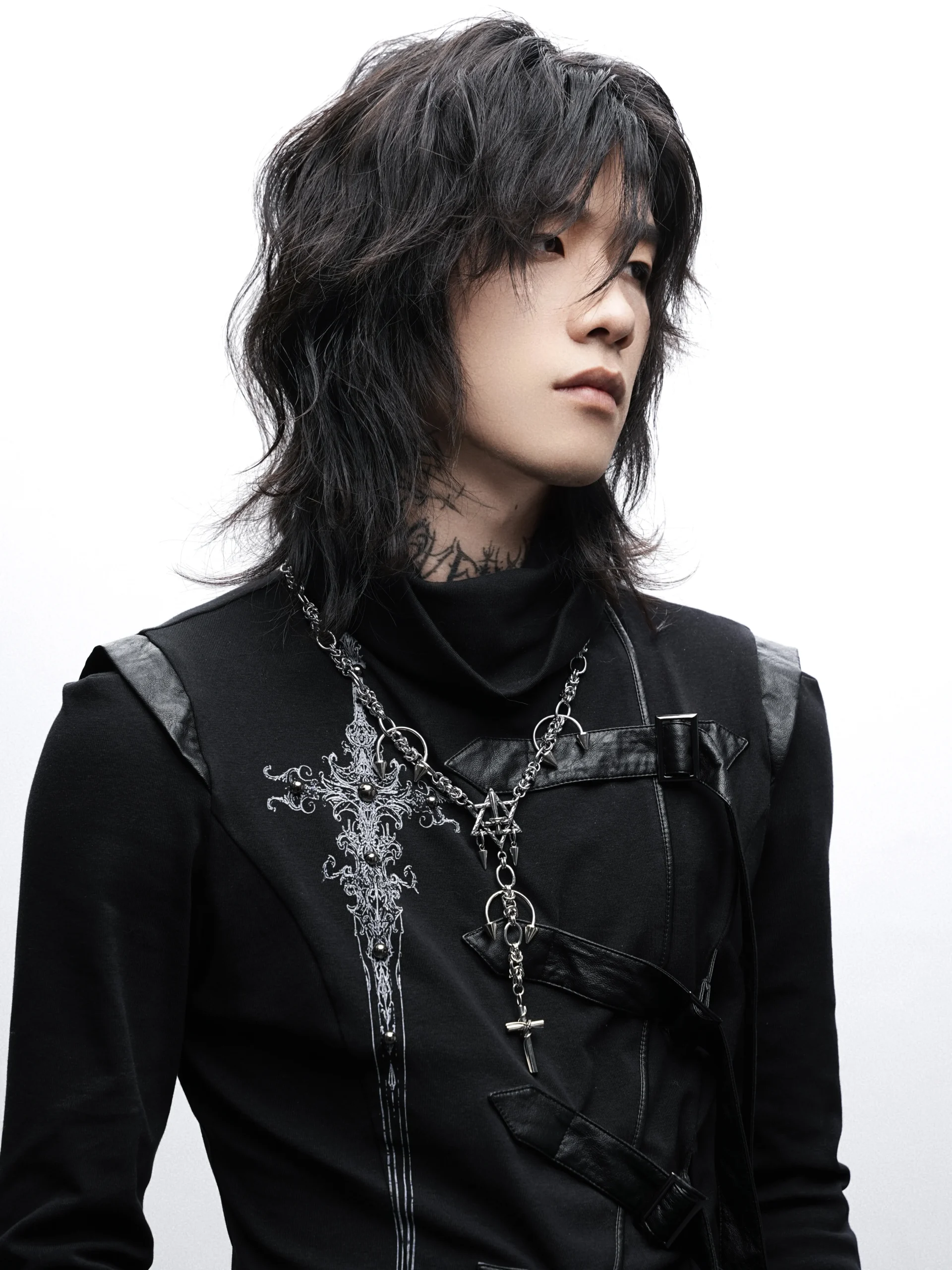 LOVEISWAR【Forbidden Thorns】Original Gothic Dark Punk Style Heavy-Duty Handmade High-Quality Cross Necklace