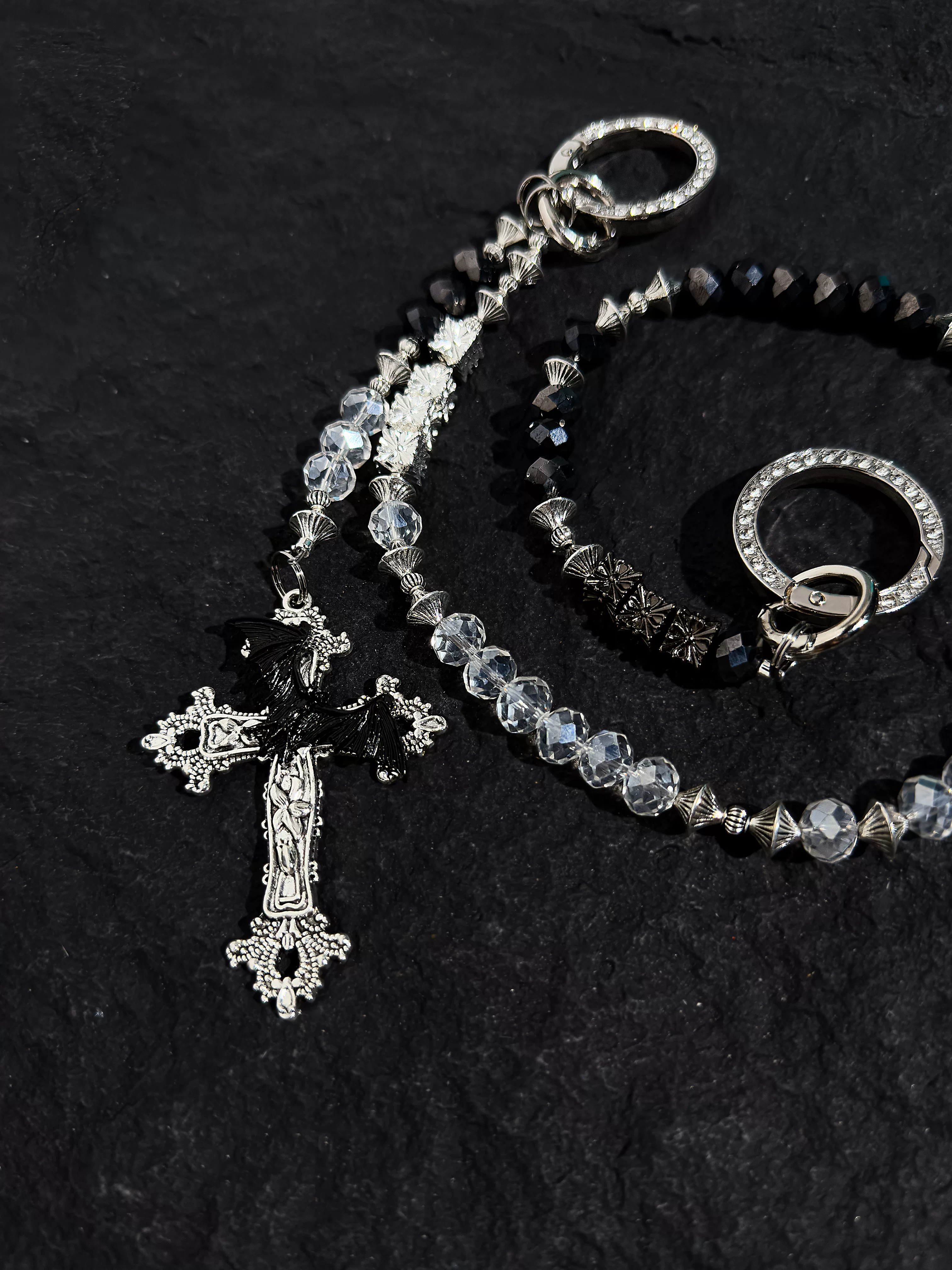404BLOCK Beaded Cross Pant Chain – Handmade Gothic Y2K Beaded Keychain & Pants Waist Accessories for Streetwear Cleanfit