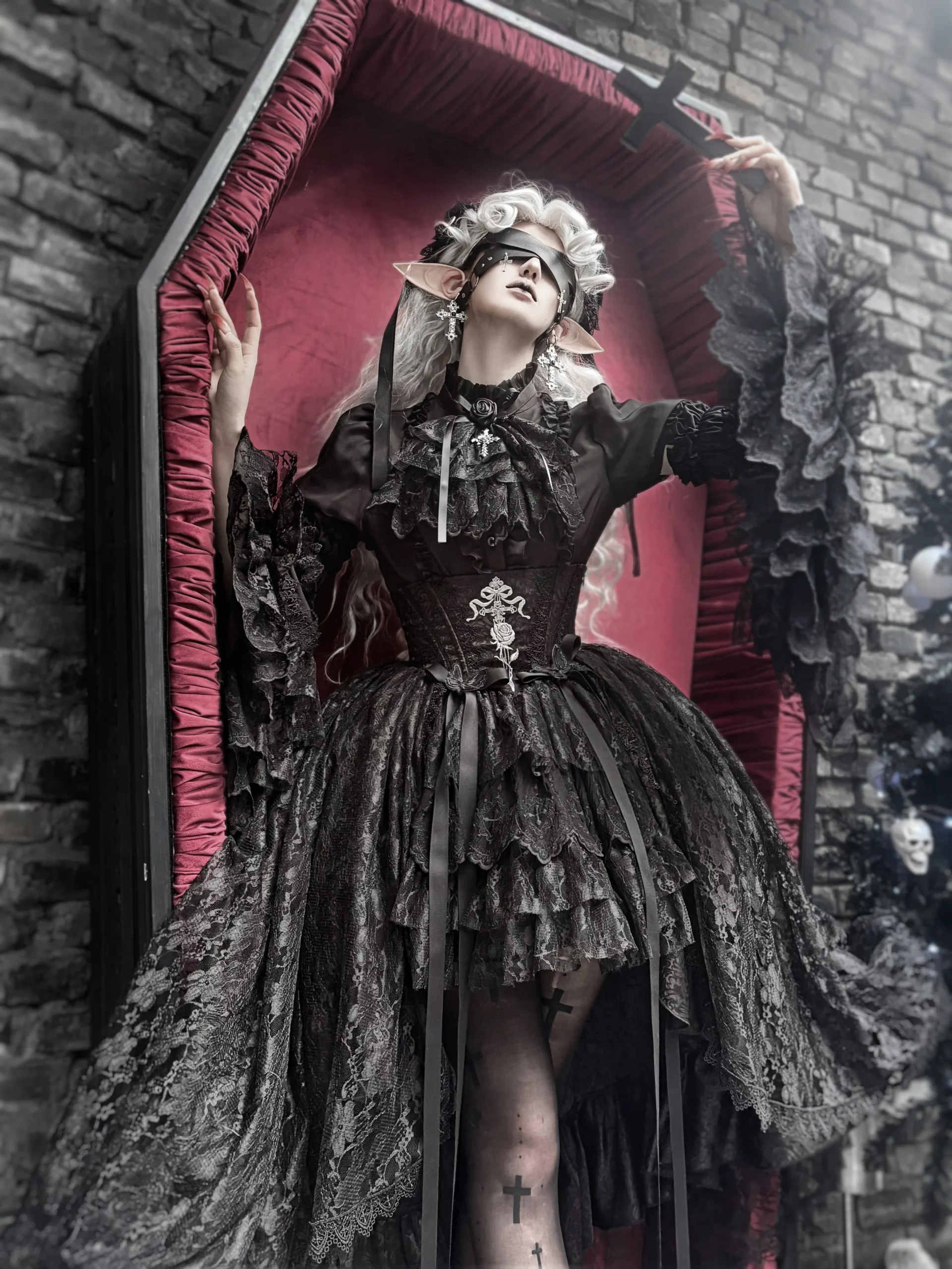 Cross & Thorns Gothic High-Low Lace Lolita Set – Chiffon Blouse, Corset Skirt & Detachable Princess Sleeves