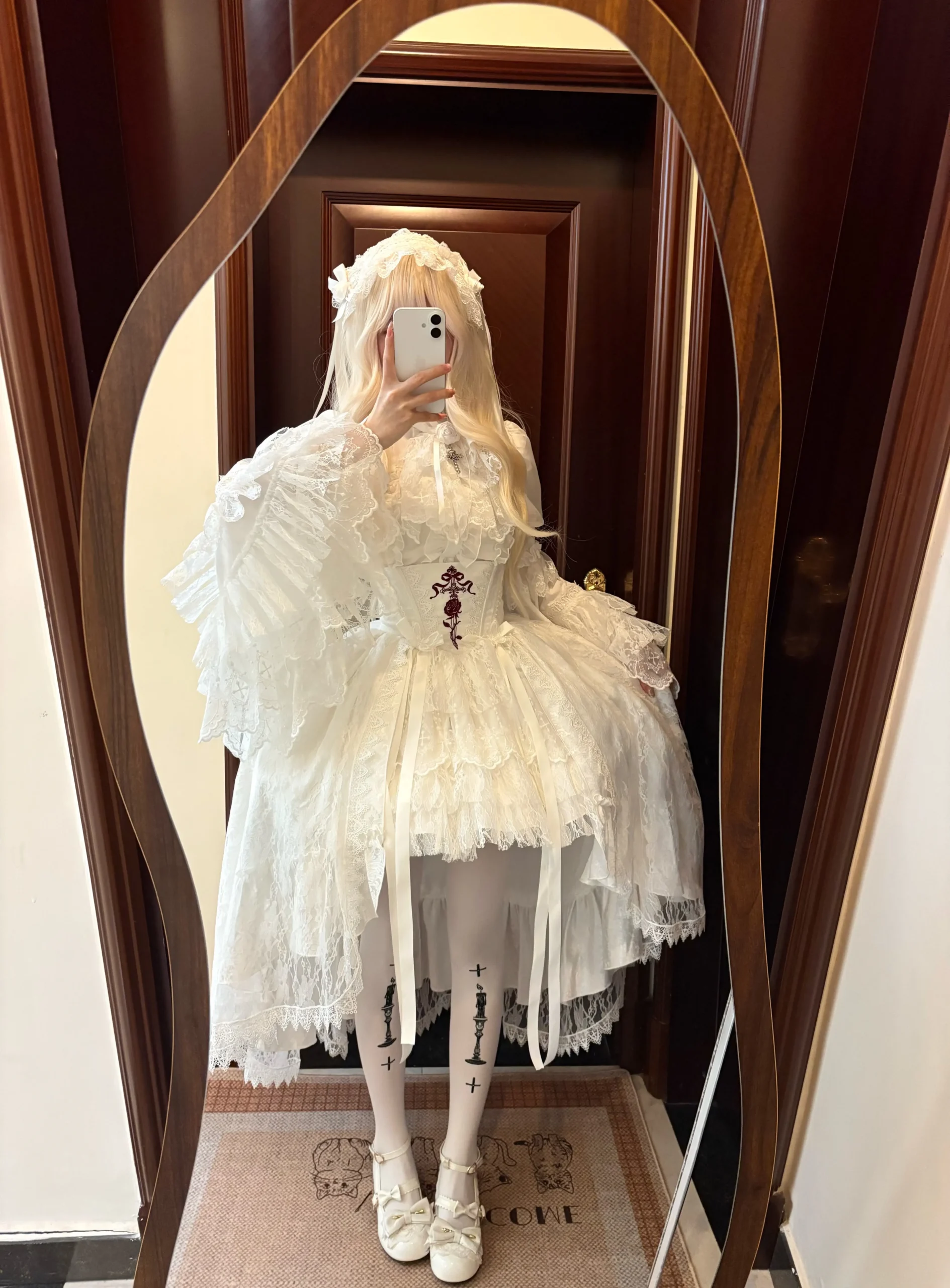 Cross & Thorns Gothic High-Low Lace Lolita Set – Chiffon Blouse, Corset Skirt & Detachable Princess Sleeves