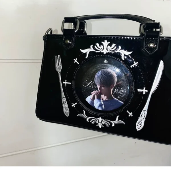 O1CN011yiT132B1qAIcmfNQ_!!2219414648279 LoovissVarit Secret Banquet Gothic Mini Ita Bag – Dark Romantic Patent Leather Crossbody Shoulder Handbag for Anime Pins & Badges
