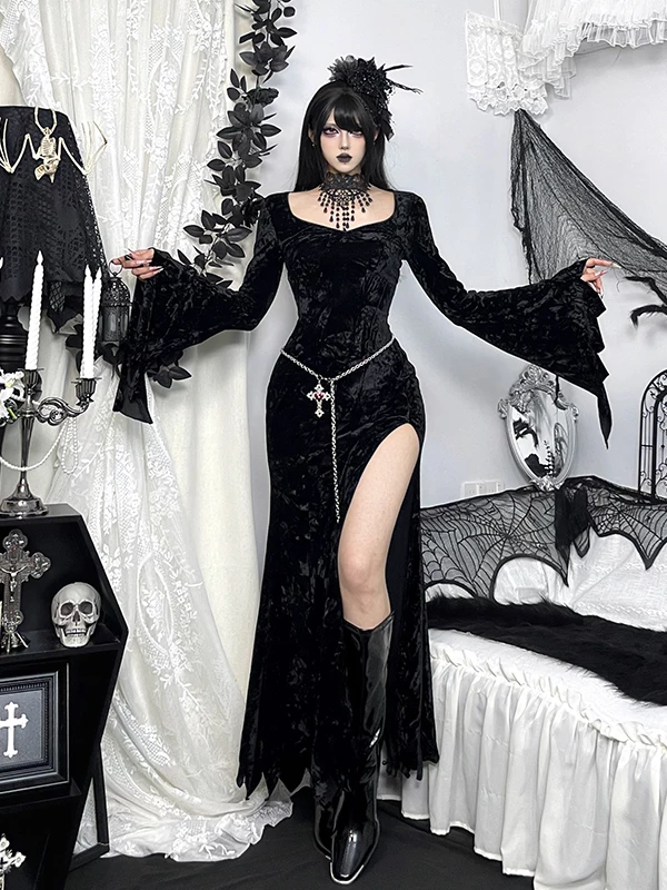 Wannathis Morticia Addams Gothic Black Velvet Maxi Dress – Bell Sleeve High Slit Long Evening Dress for Halloween & Cosplay