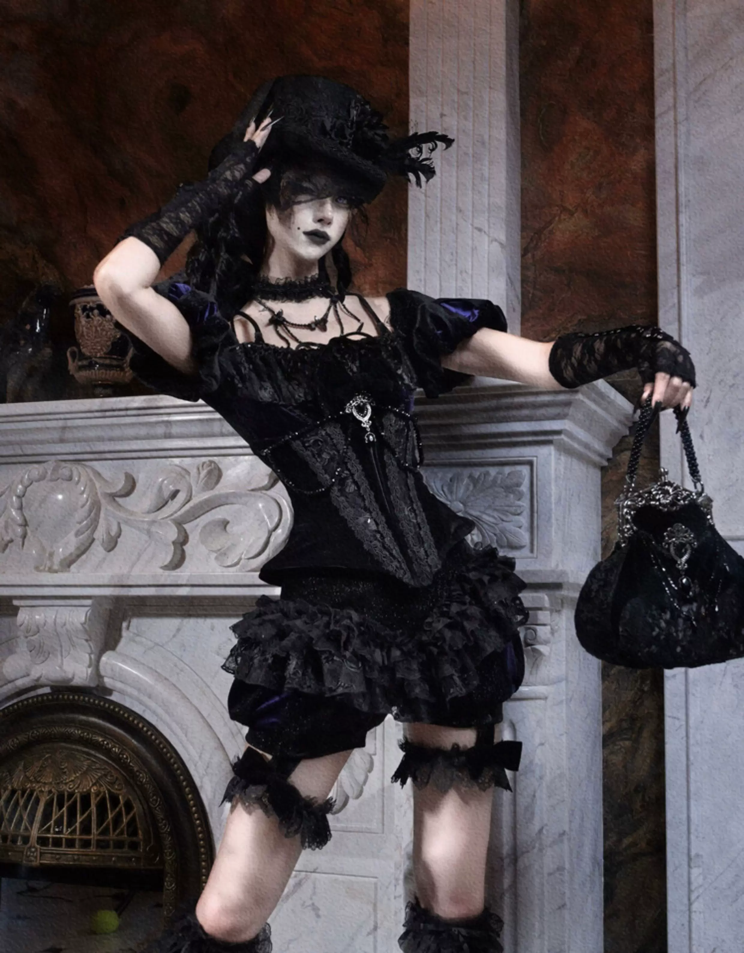 O1CN01jgFQPD1aO9d9mYx13_!!1798613319 Blood Supply Day of Mourning Gothic Velvet Handbag – Vintage Victorian Kiss-Lock Purse with Rhinestones & Beaded Chain for Halloween